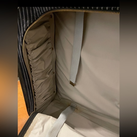 The French Company 1970s Vintage Luxury Luggage - Picture 15 of 16